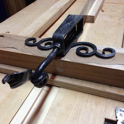 Curly leaf and scroll frame saw hardware