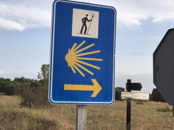 The yellow area and pilgrim sign on the via de la plata.